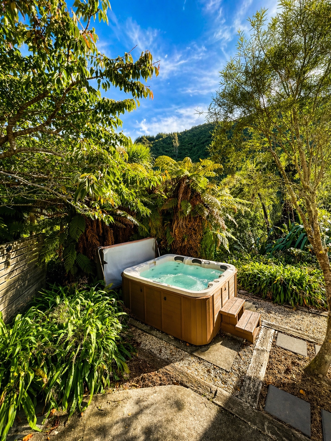 Outdoor spa pool